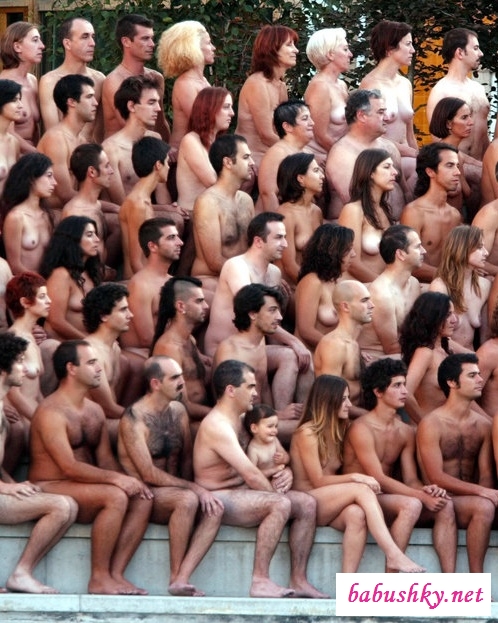 Голые девки: Эро фото с голыми девушками где видно всё