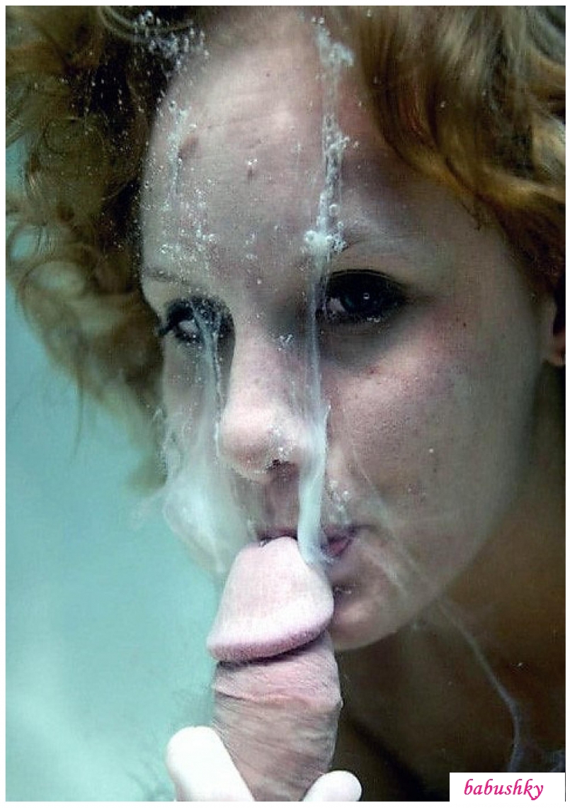 Голые девушки под водой - фото эротика